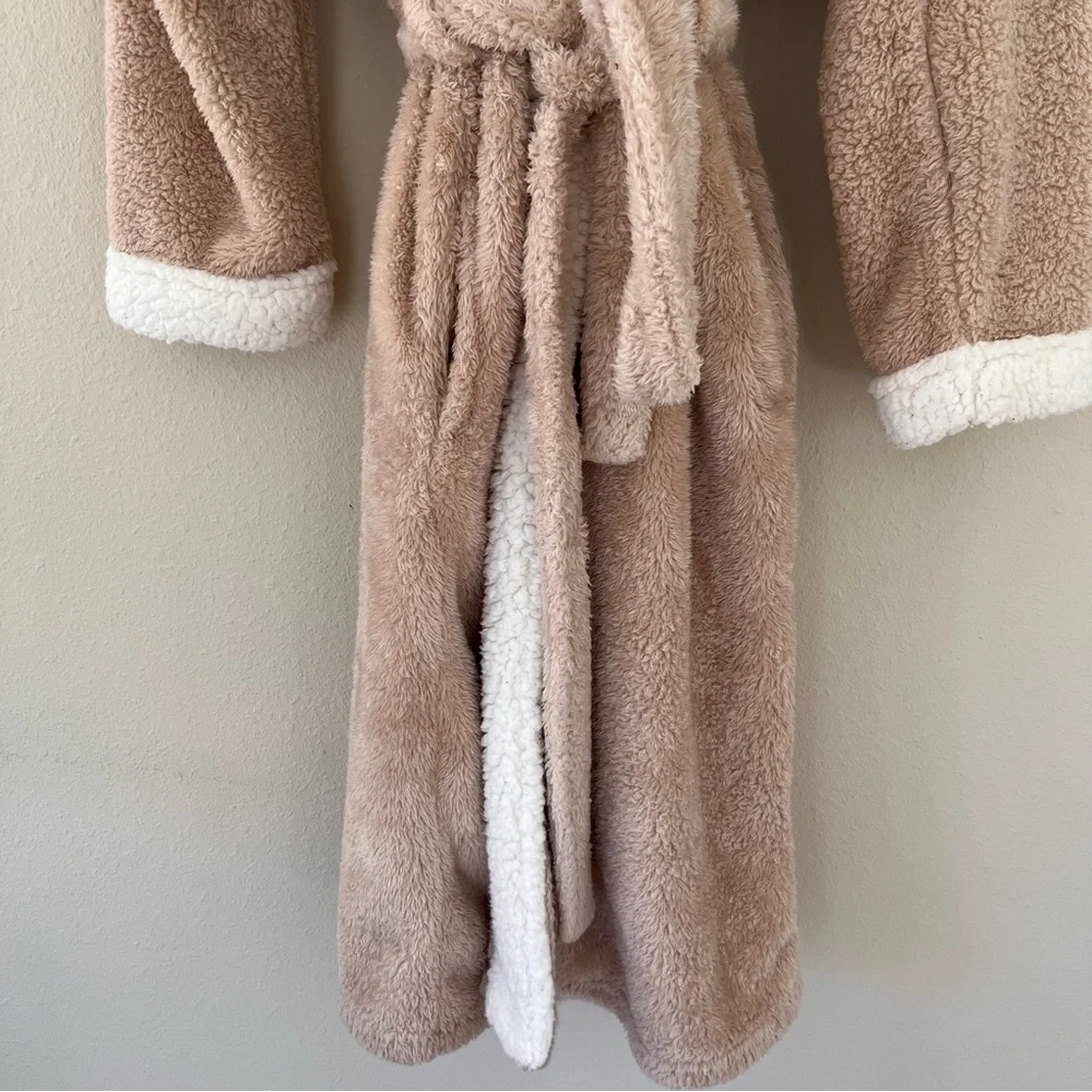 Hammacher Schlemmer Womens Robe L/XL Executive Sherpa Hyge Cozy Luxury Old Money
